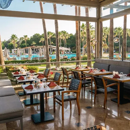 Lara Barut Collection Resort 5*